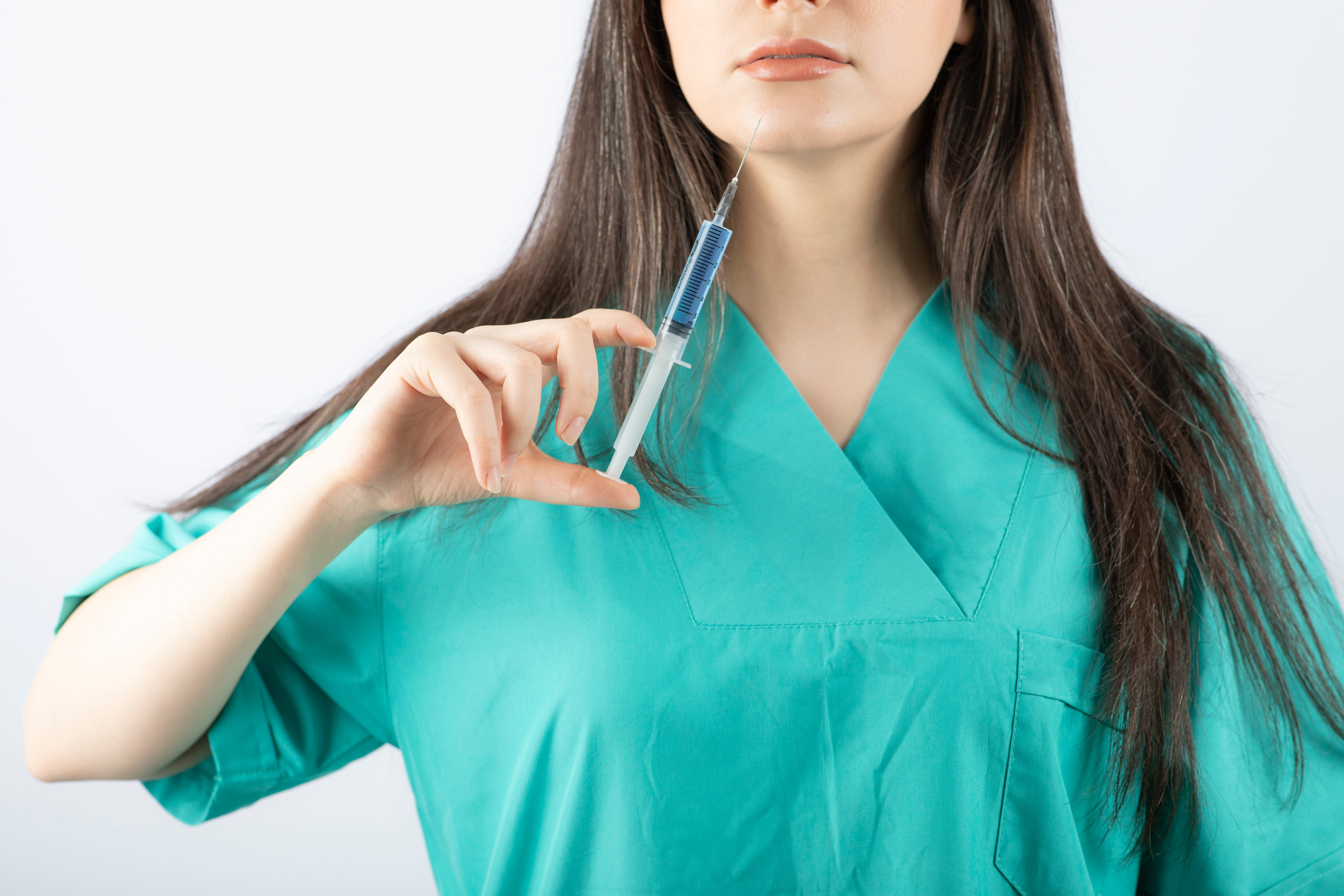 Does Botox pass through the placenta or breast milk