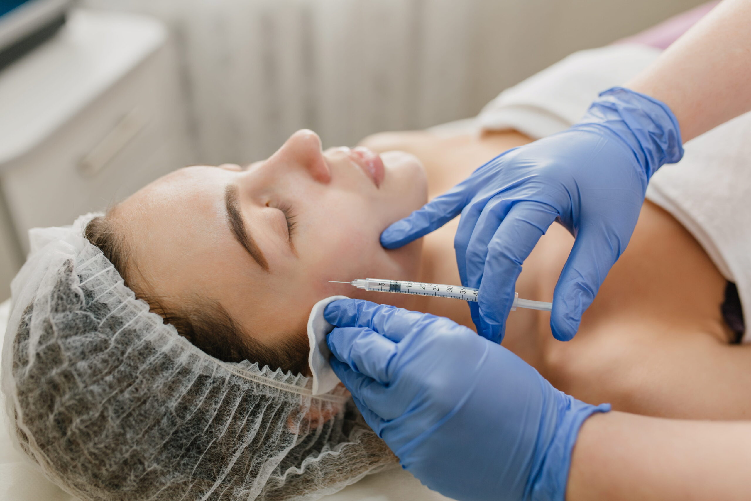 can-you-sleep-on-Your-side-after-botox